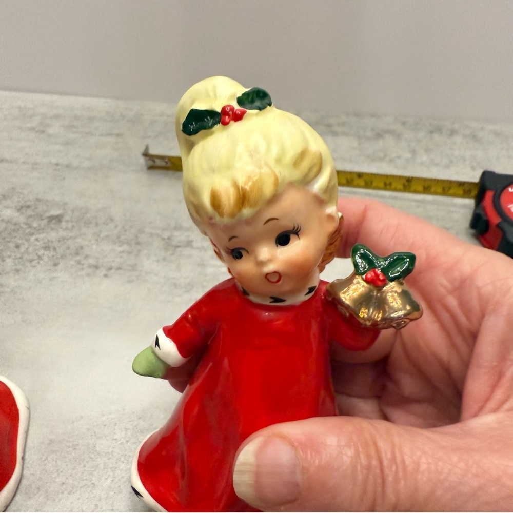 Vintage Norcrest Christmas Angels Bell Figurine w/label stamped x-180 ceramic - Picture 8 of 11